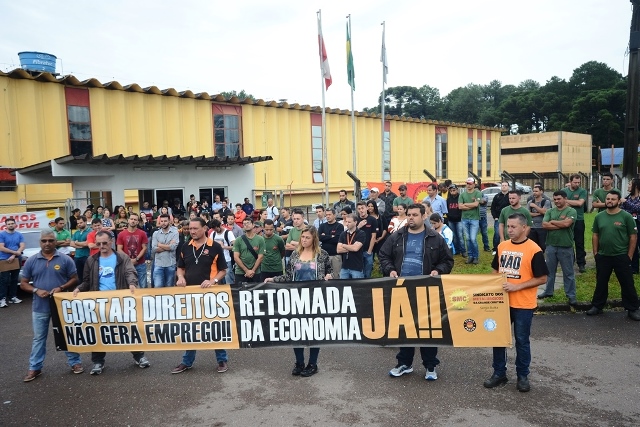 Valeu a luta! Trabalhadores demonstraram unidade em porta de fábrica nos 5 dias de greve