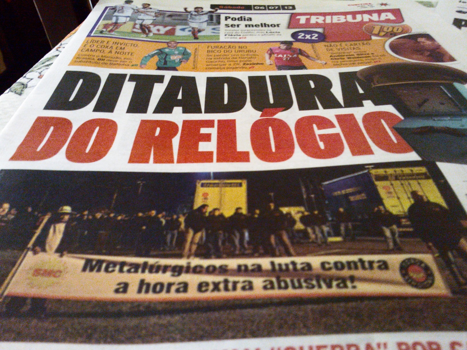 Acesse o blog assediomoralnabosch.com.br  e confira  a matéria do jornal Tribuna do Paraná  sobre a luta dos trabalhadores contra a hora extra abusiva