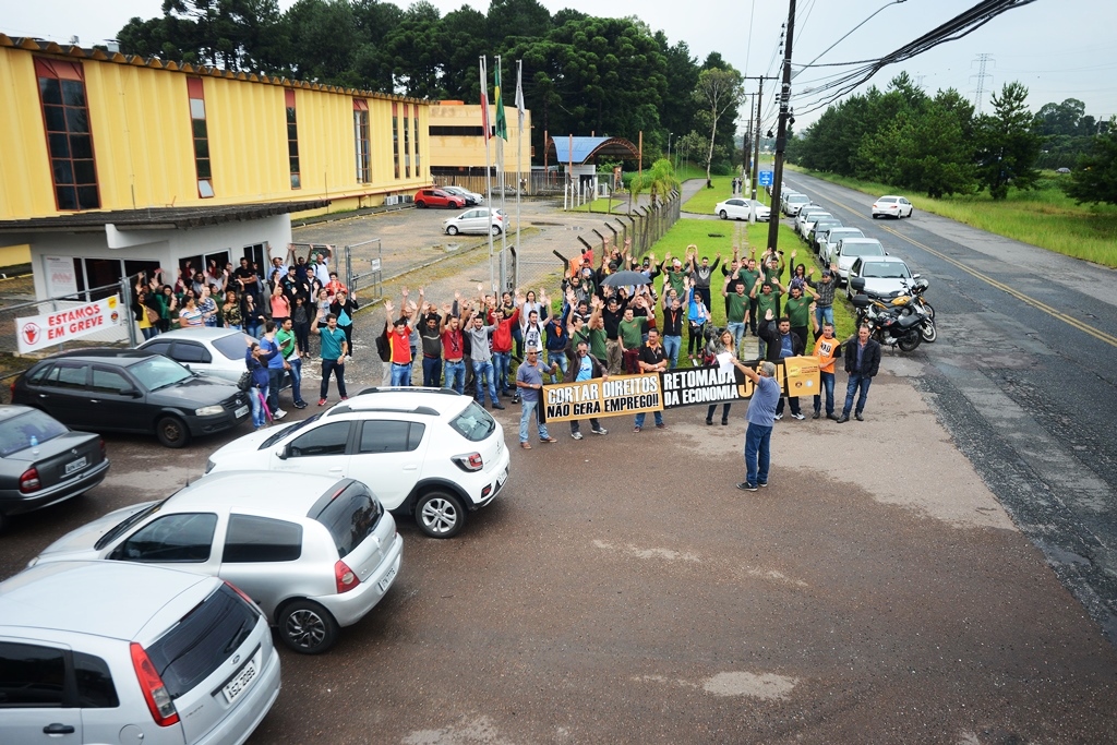 Após 5 dias de greve, metalúrgicos da Maflow conquistam acordo com PLR de R$ 15 mil conforme metas