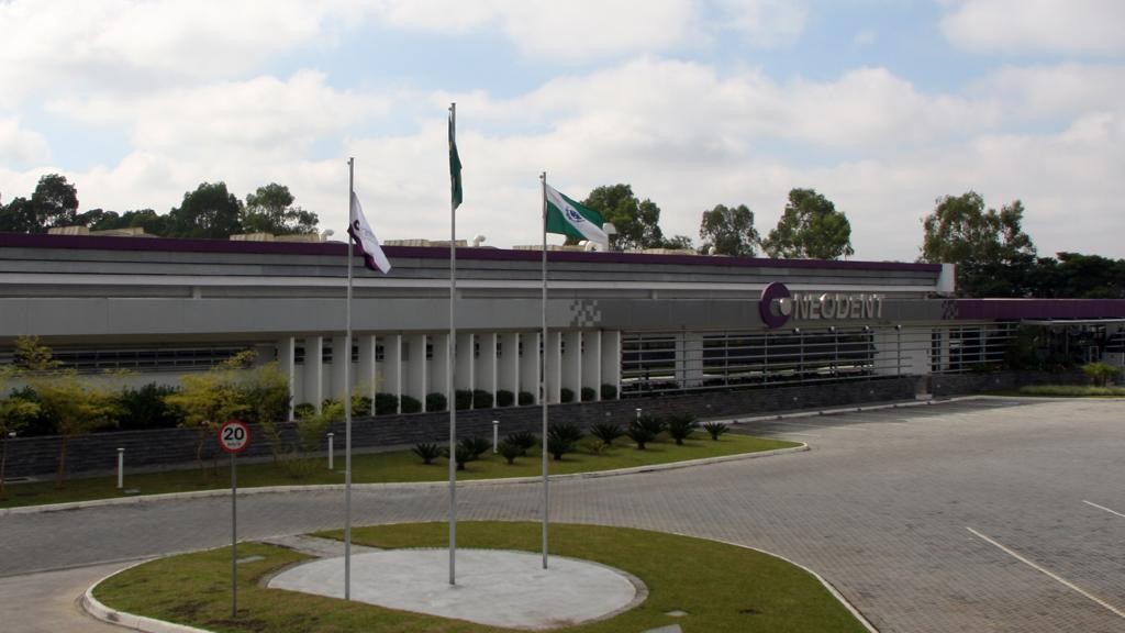 Neodent investe R$ 60 milhões para ampliar fábrica em Curitiba