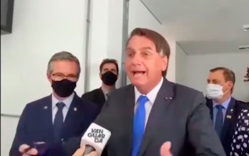 Reinaldo Azevedo: O ataque de Bolsonaro à imprensa é cálculo que estava em “Mein Kampf”
