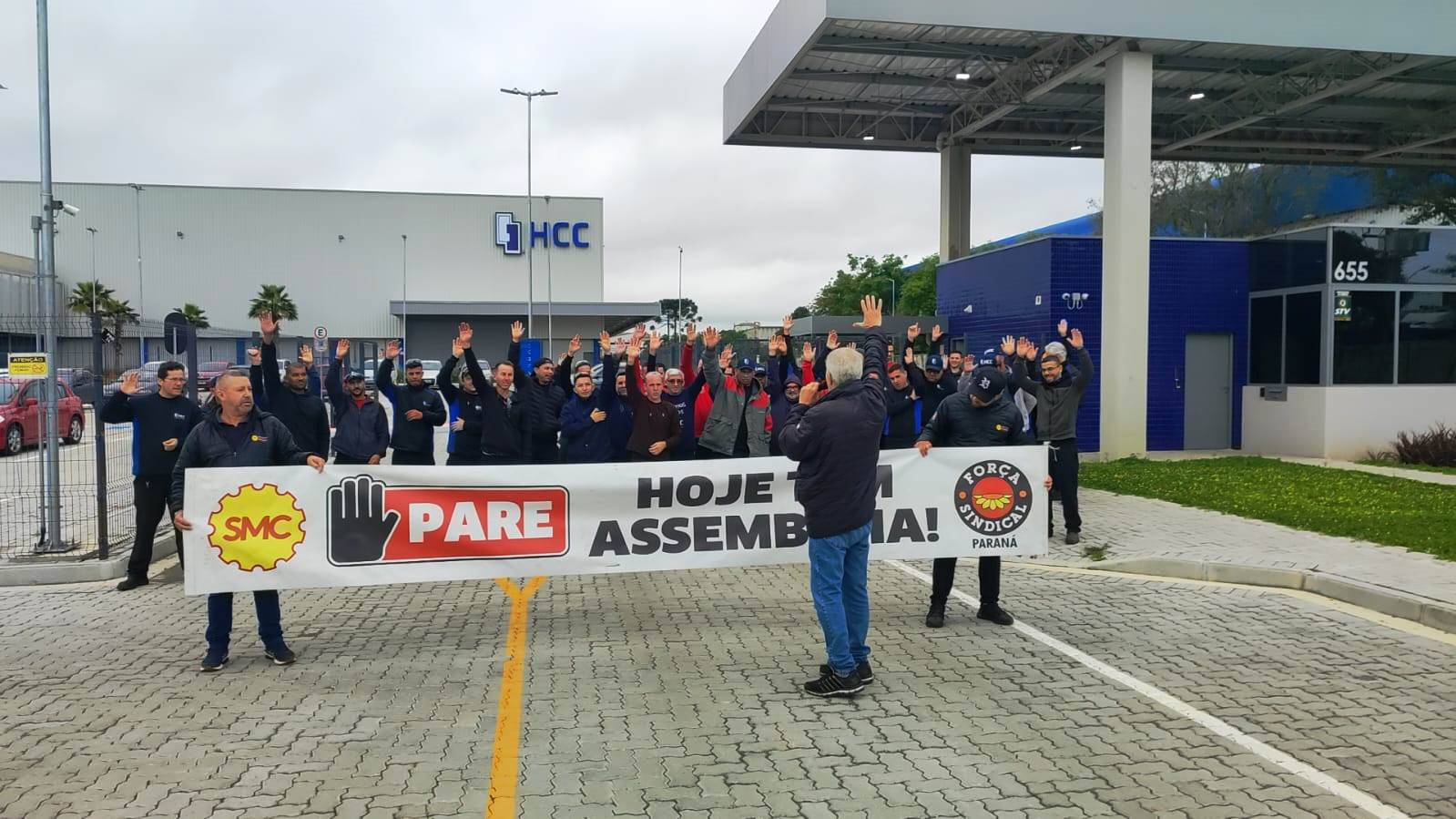 Metalúrgicos da HCC aprovam proposta de Layoff com início previsto para novembro