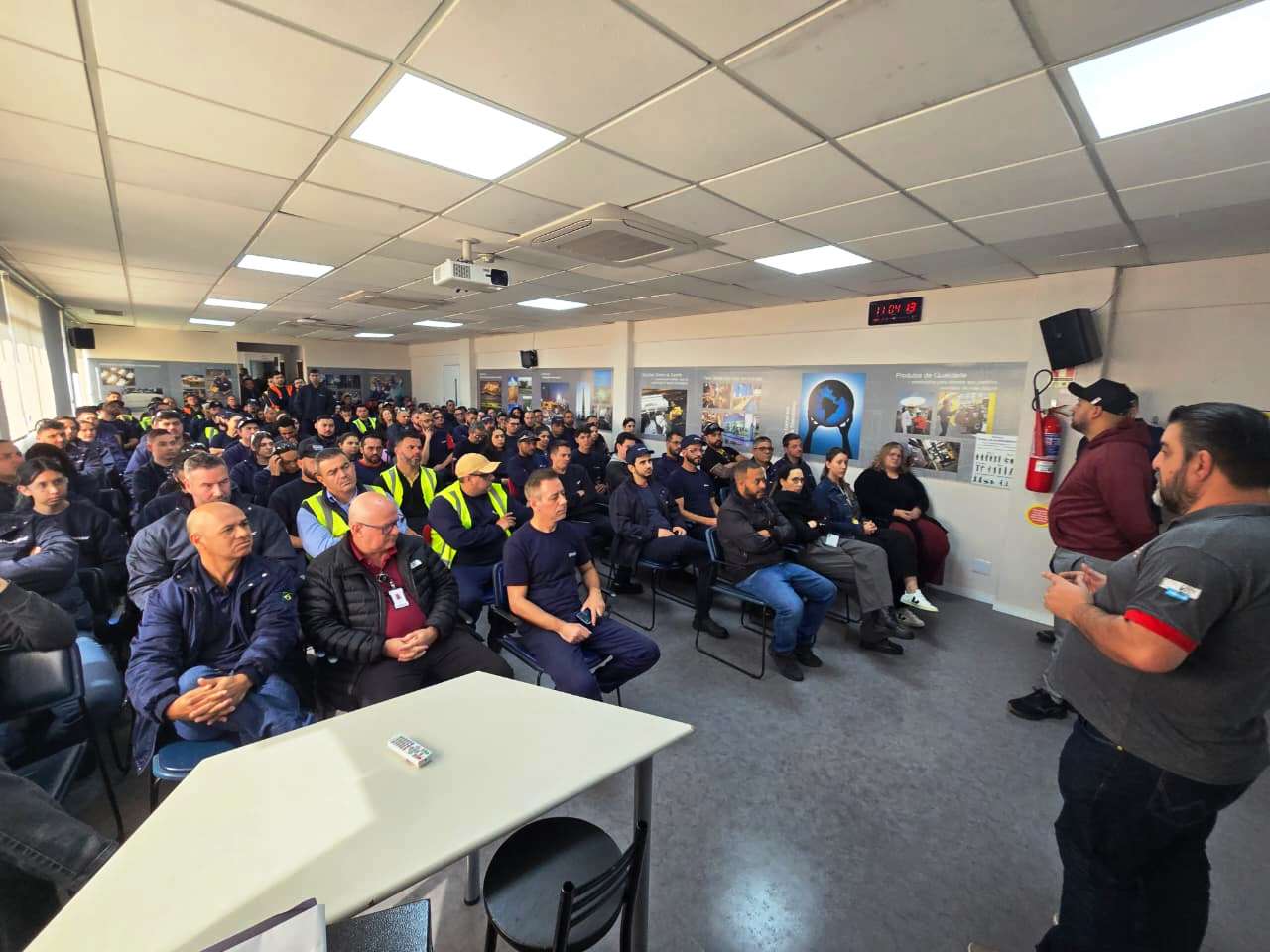 Perkins: Metalúrgicos aprovam acordo com R$ 8 mil de parcela fixa na PLR