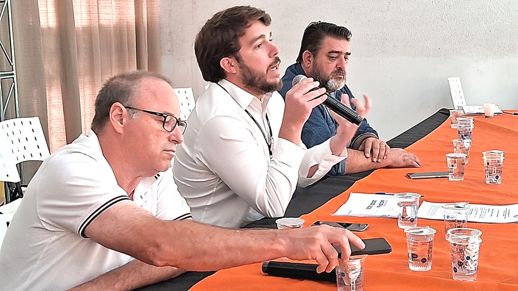 Vitor Picanço durante apresentação do tema “Ações Concretas de Combate à Doença Mental”