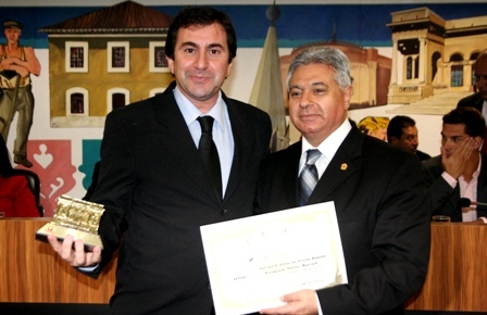 IDDEHA é homenageado na Câmara Municipal de Curitiba