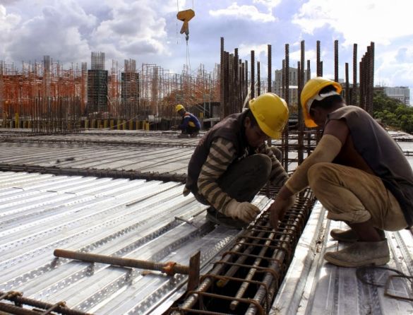 Sinais mistos sobre a economia indicam saída da recessão