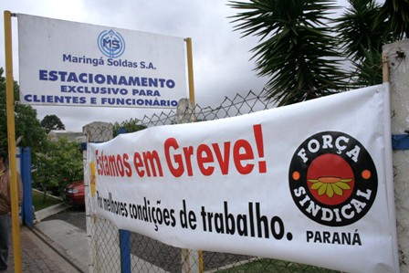 Greve: Mobilizados, trabalhadores da Maringá Soldas paralisam atividades