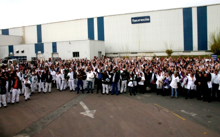 Aumento salarial de 2011 é conquistado pelos trabalhadores da Faurecia Bancos