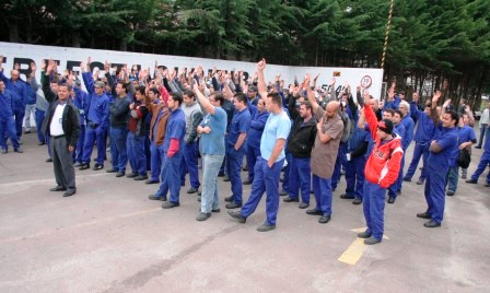 Metalúrgicos da Perfecta aprovam pauta de data-base
