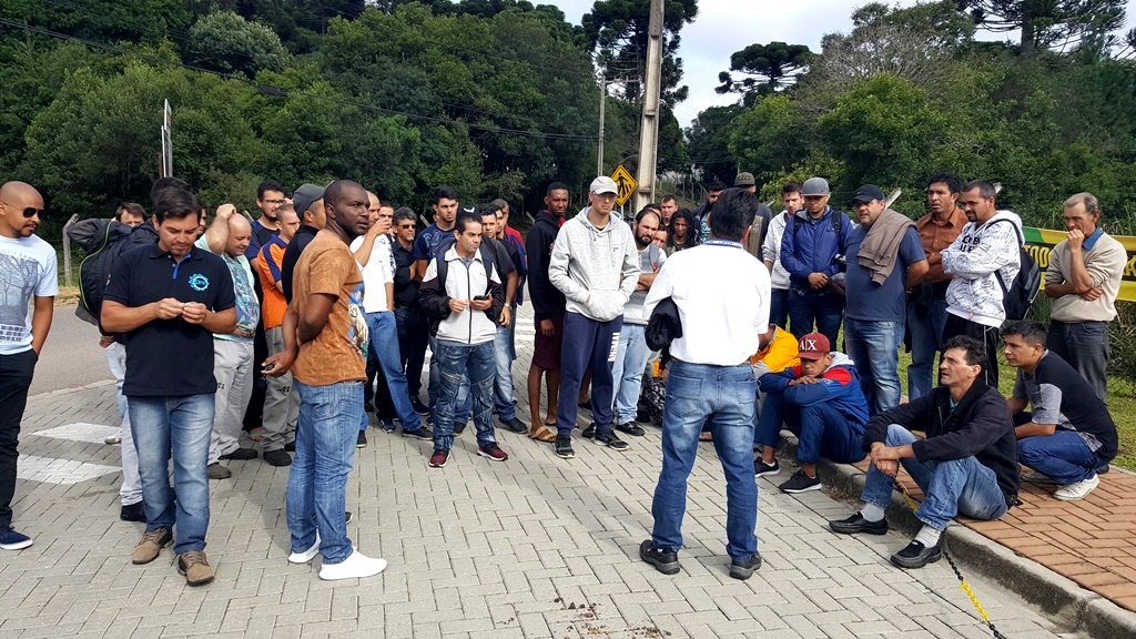 Acordo salarial: Metalúrgicos da A1 Engenharia entram no 2º dia de greve
