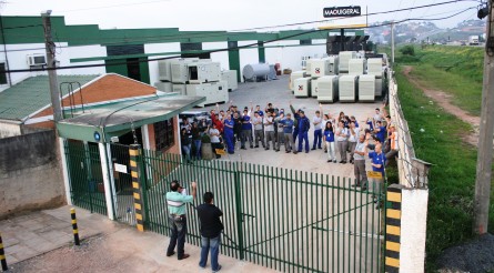 Metalúrgicos da Maquigeral aprovam pauta de data-base