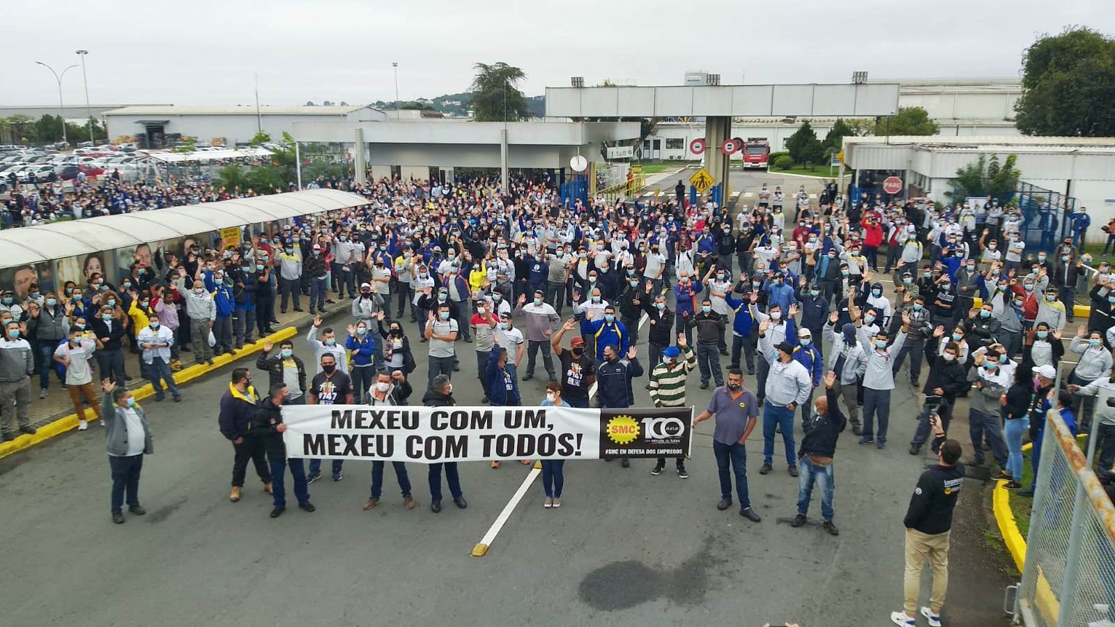 CNH: Trabalhadores autorizam SMC iniciar negociação da renovação da data-base, PLR e Banco de Horas