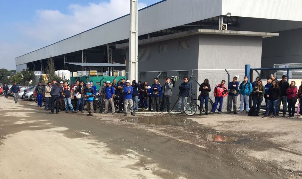 Isoeste: Metalúrgicos reprovam proposta de PLR e entram em greve por tempo indeterminado