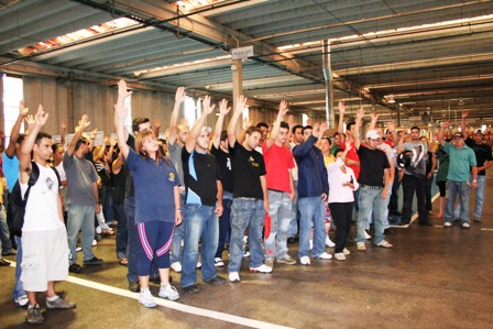 SMC negocia e metalúrgicos da Maflow aprovam acordo que garante empregos