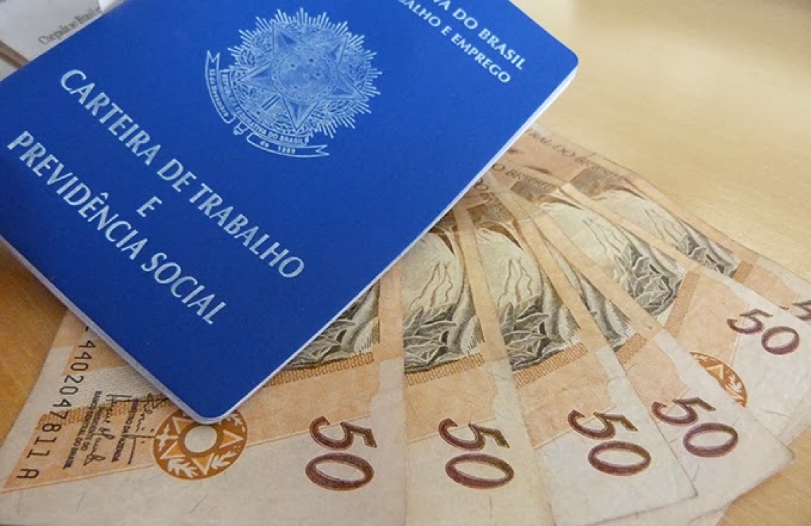 Sem política de valorização, salário mínimo hoje seria de R$ 573