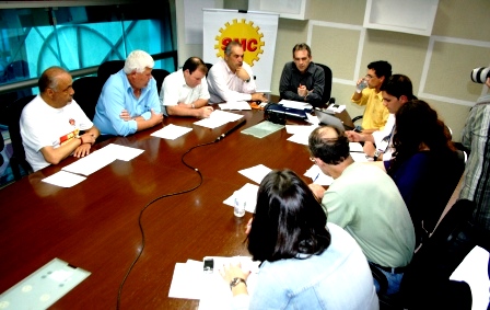 Acordos entre Sindicato e montadoras injetam R$ 193 milhões na economia do PR