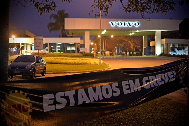 Volvo: Assembleia apenas na segunda-feira (25), às 7h, se houver nova proposta. SMC continua no aguardo