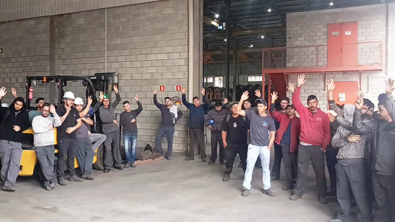 Aramebras Fazenda Rio Grande: Maioria dos metalúrgicos reprova proposta de data-base e dão prazo de 72h