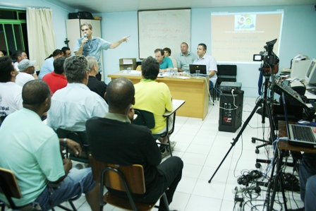 Metalúrgico da Renault se recadastra no SMC e ganha viagem ao Nordeste!