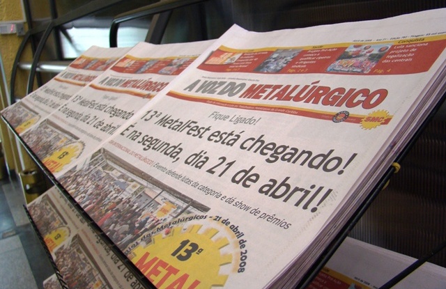 Nova edição do jornal A VOZ DO METALÚRGICO já está disponível na sede do SMC