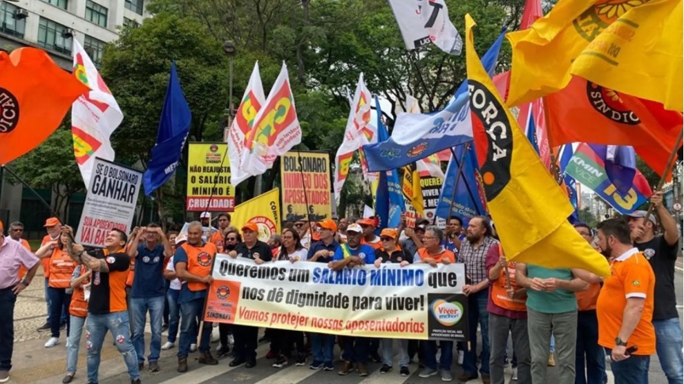 CENTRAIS SINDICAIS SE REUNIRÃO COM LULA E MARINHO PARA DEBATER VALOR DO SALÁRIO MÍNIMO