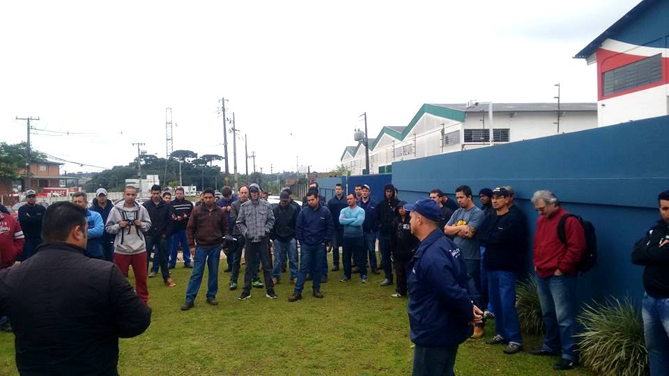 Metalúrgicos da Haarslev, em Curitiba, fecham acordo com 100% da inflação e abono de R$ 2.200