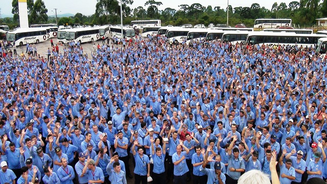 Metalúrgicos de várias empresas da Grande Curitiba já garantiram aumento real de 2,5% e 3% esse ano! Confira