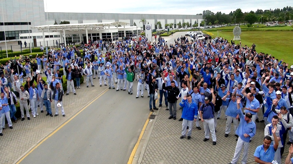 Volks: Proposta de jornada com 1 hora de refeição é aprovada pelos metalúrgicos