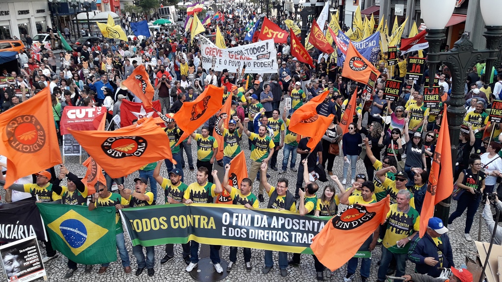 5 DE DEZEMBRO É GREVE GERAL! TODOS CONTRA O FIM DA APOSENTADORIA!