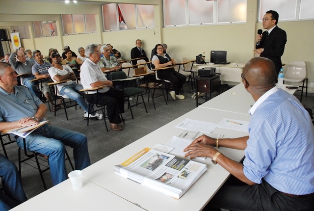 Aposentados metalúrgicos debatem mudança na regra alternativa ao fator previdenciário e para desaposentação