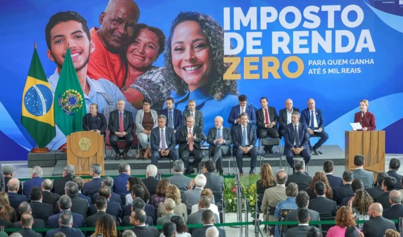 Lula sanciona isenção do IR para quem ganha até R$ 5 mil Agência Brasil