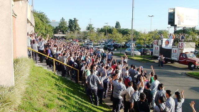 Trabalhadores da Volvo aprovam que diferenciados também participem dos acordos dos metalúrgicos