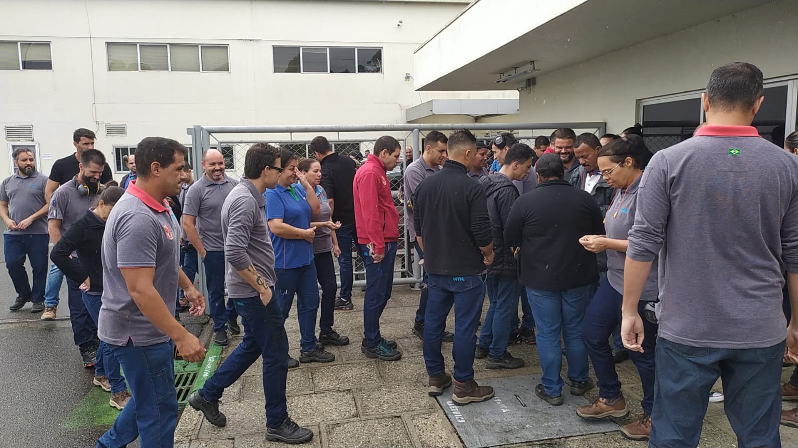 NTN: METALÚRGICOS APROVAM ACORDO DE COMPENSAÇÃO DE FERIADOS PONTES