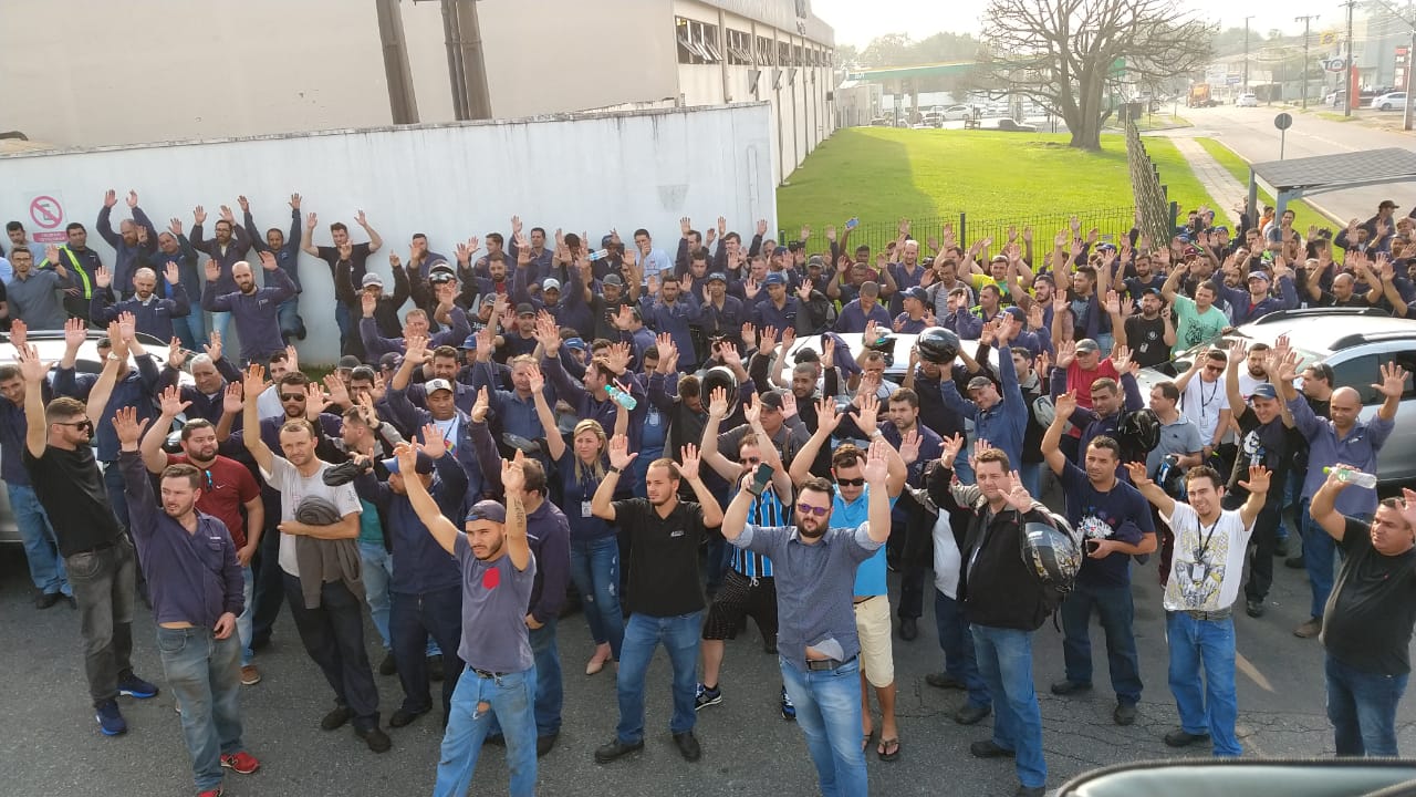 Cosma: Na base da luta metalúrgicos conquistam acordo com PLR que pode chegar a R$ 12 mil