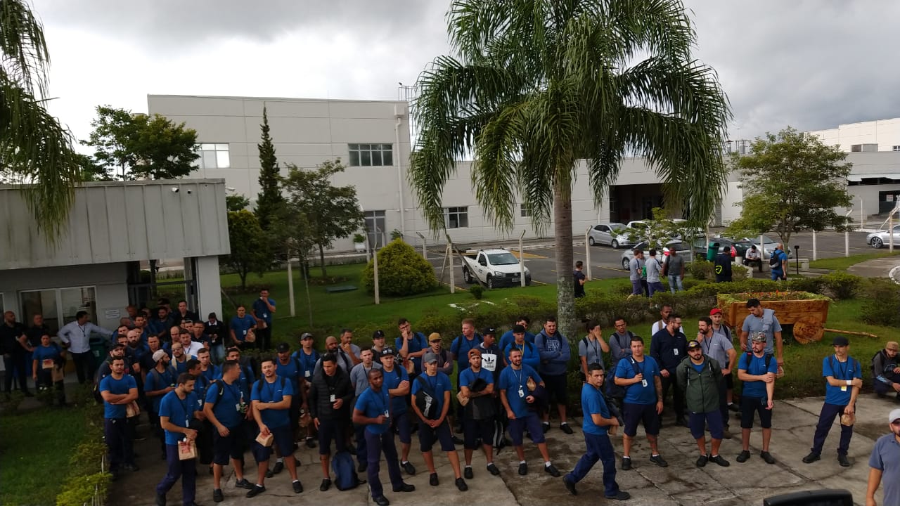 Adient: Metalúrgicos aprovam acordo salarial com PLR de R$ 12 mil para 100% das metas