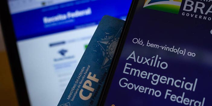 Câmara aprova prioridade a mulher chefe de família no auxílio emergencial