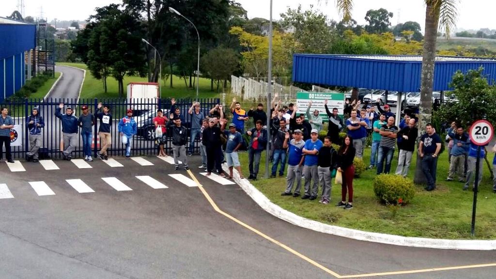 Hübner: Metalúrgicos aprovam pauta de reivindicação da data-base