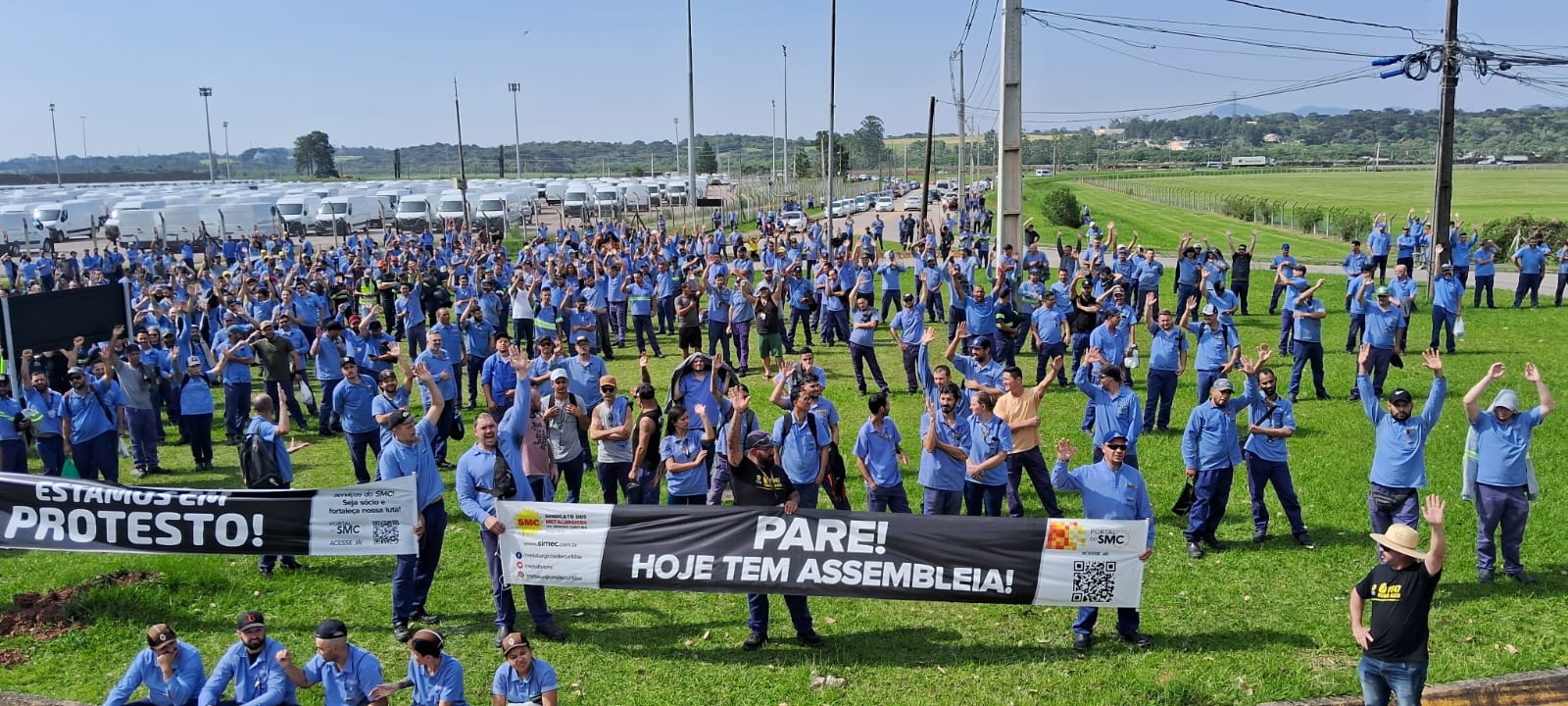 Renault: Metalúrgicos aprovam paralisação de 1 dia em protesto contra falta de segurança na linha de produção