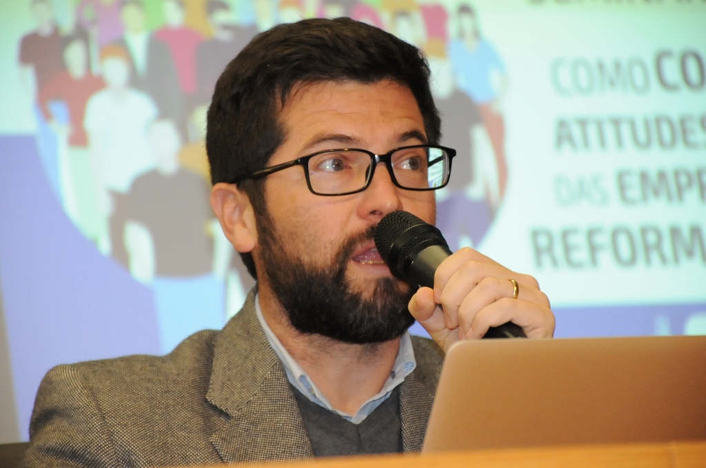 Procurador do MPT fala sobre livro “Negociação Coletiva Transnacional”