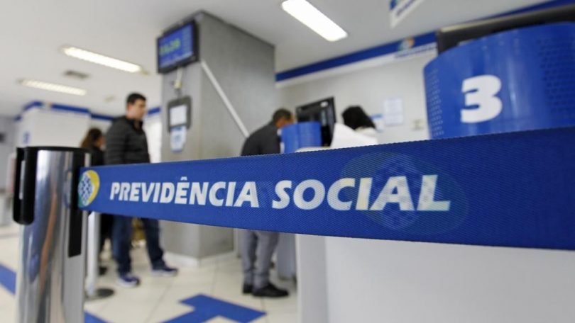 Senadores querem saber se emendas representam compra de votos a favor da Previdência
