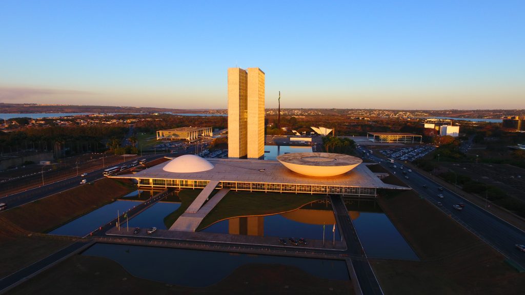 Pesquisa aponta apoio de 83% de parlamentares à reforma da Previdência