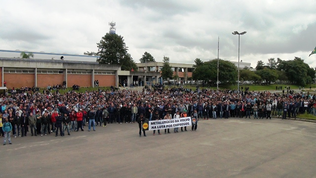 Metalúrgicos da Volvo rejeitam proposta e greve entra no 7º dia