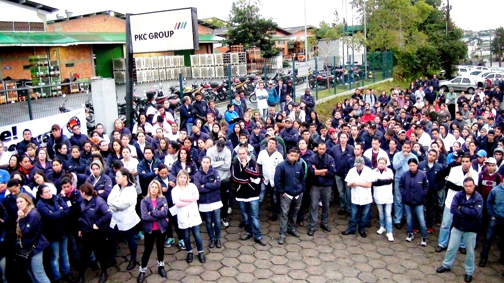 PK Cables: Após mobilização, empresa cede e aceita reivindicação salarial dos metalúrgicos