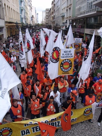 Força PR e demais centrais organizam manifestação nesta sexta às 13h em frente ao prédio da Fiep do Centro Cívico