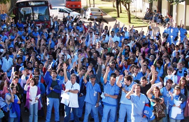 Trabalhadores da Legrand aprovam proposta de PR para 2008