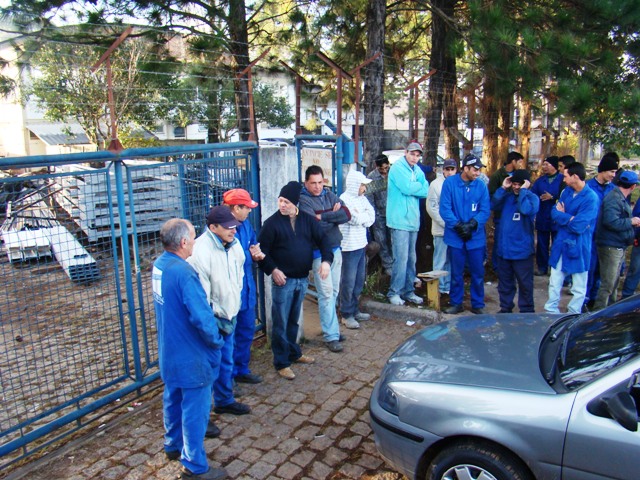 Tecmetal não apresenta proposta de PLR e SMC toma providências