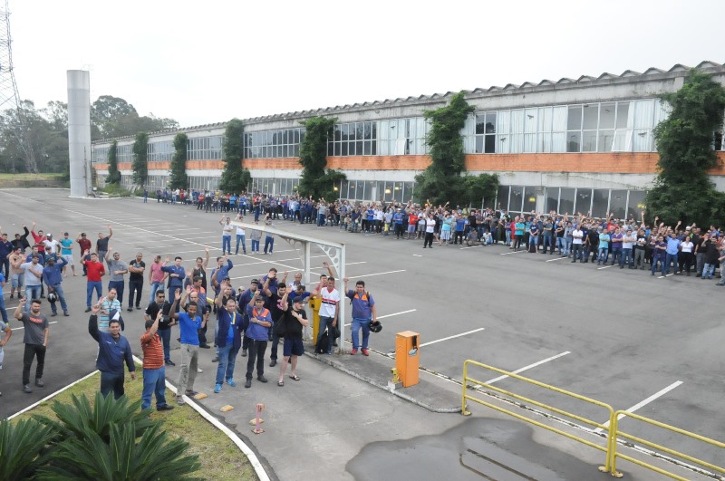 WHB: metalúrgicos aprovam ponta pé da Campanha Salarial 2018
