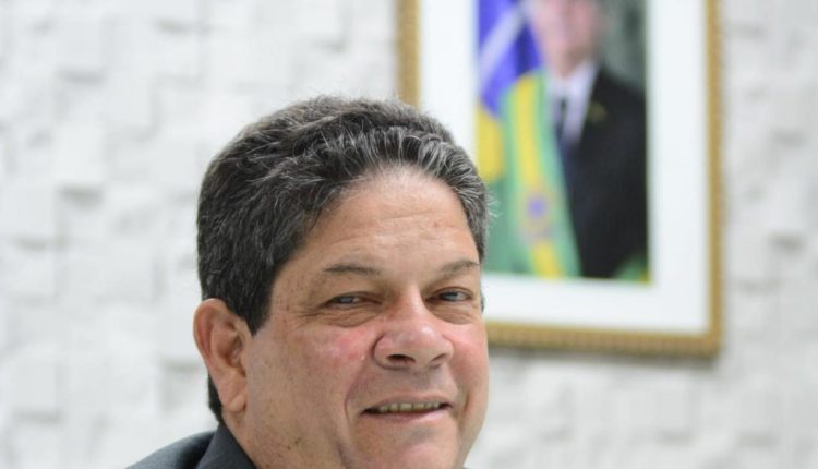 Alvo de investigação, indicado do Centrão deixa cargo um dia após tomar posse