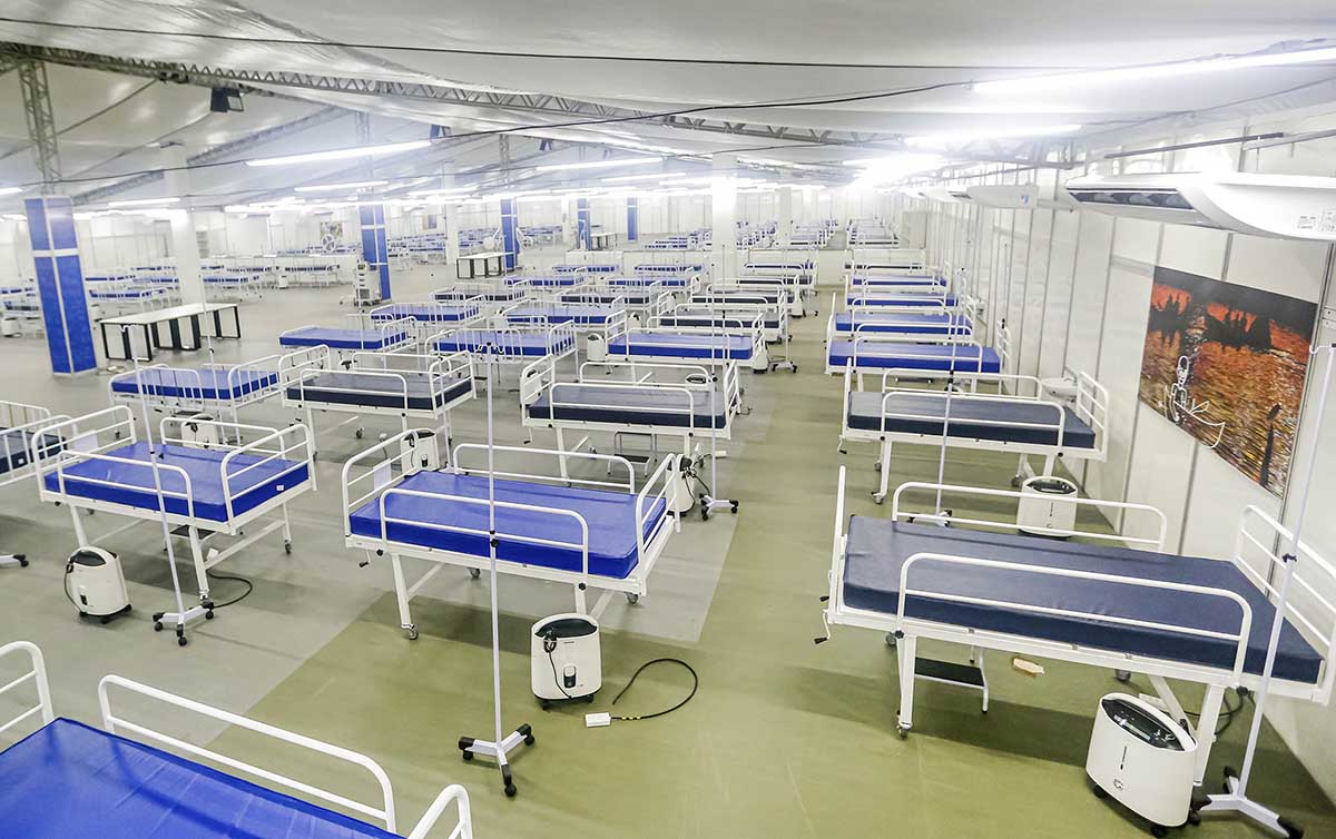 Descaso de governos leva a recorde de mortes de profissionais de saúde