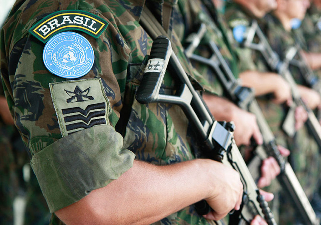 Reinaldo Azevedo: A farra da picanha e da cerveja a peso de ouro no Exército